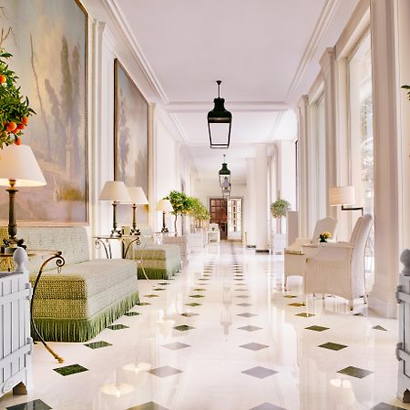 Le Bristol Paris - An Oetker Collection Hotel Exterior foto