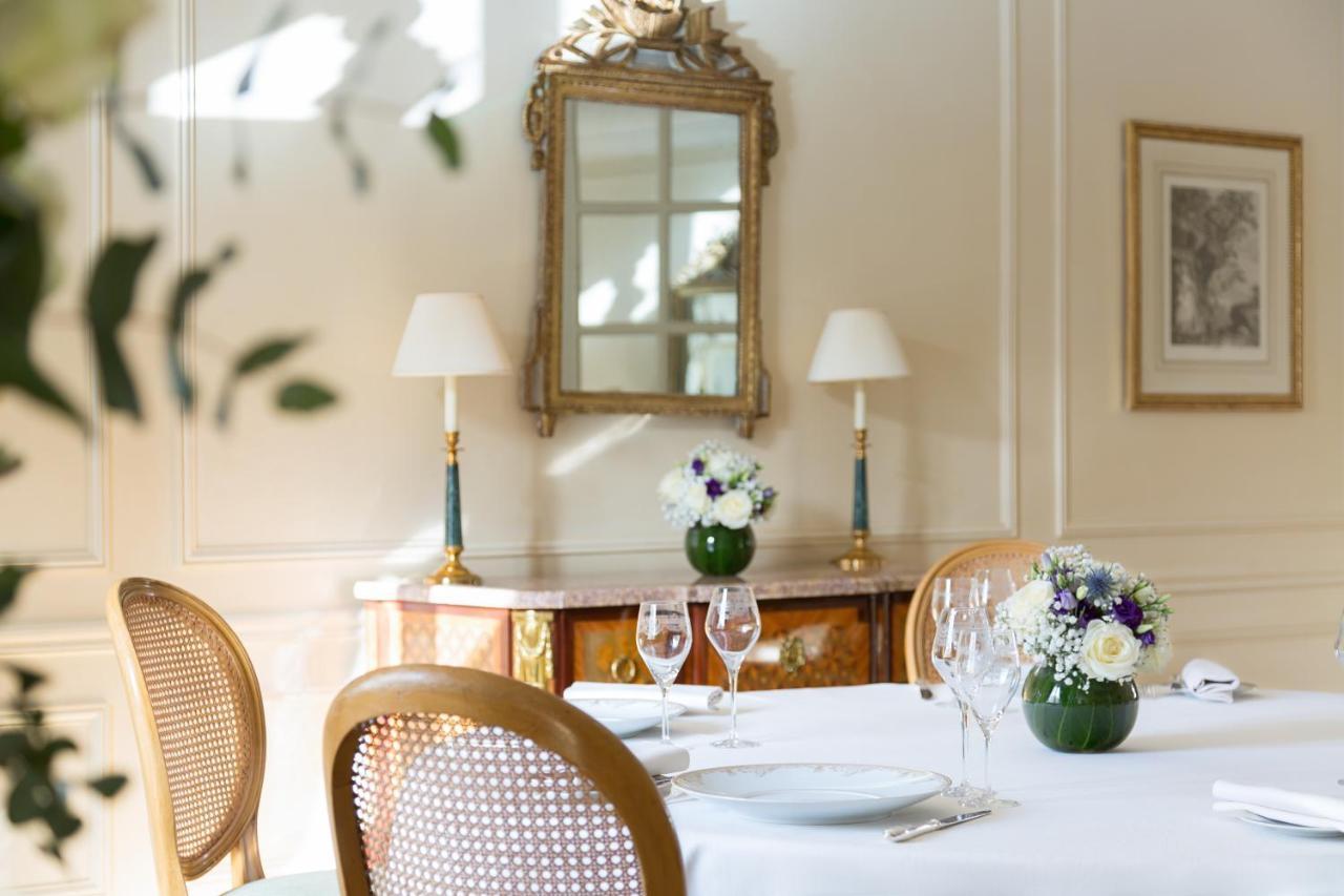Le Bristol Paris - An Oetker Collection Hotel Exterior foto