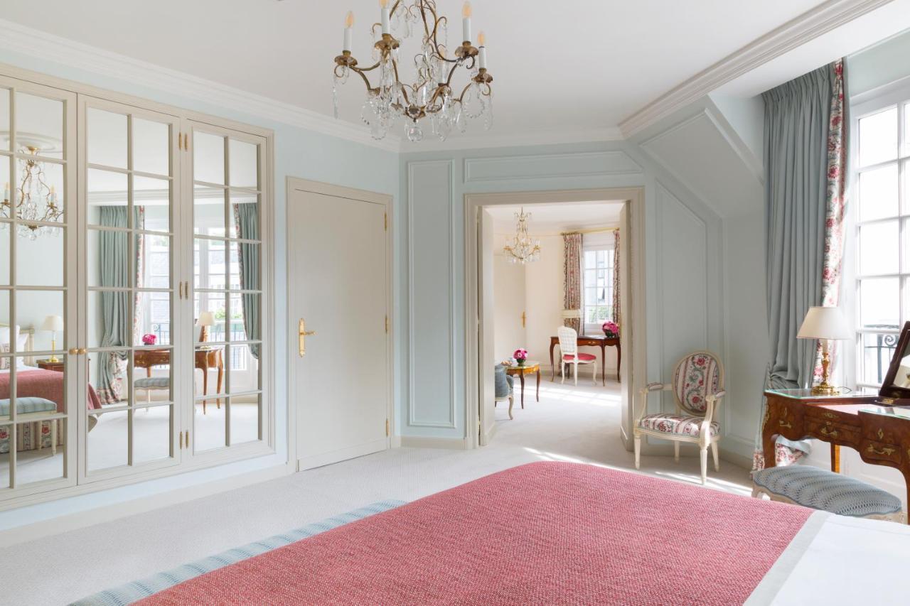Le Bristol Paris - An Oetker Collection Hotel Exterior foto